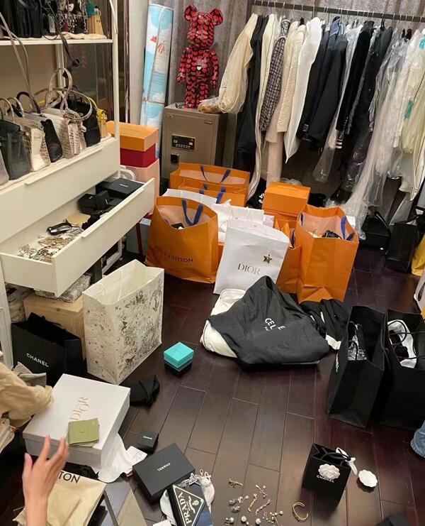 盘州市回收顶奢鞋服